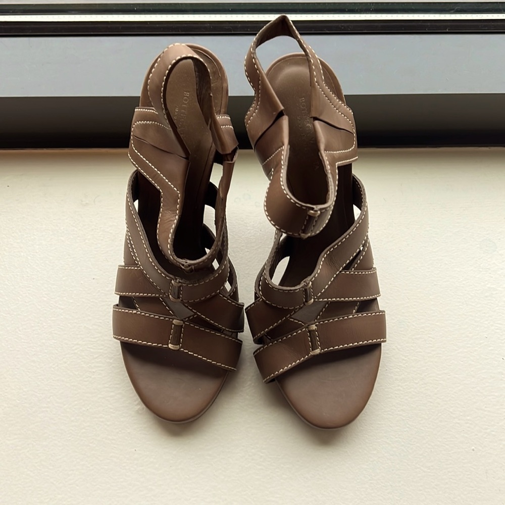 Bottega Veneta brown leather heel sandals, 37 US 6/6.5